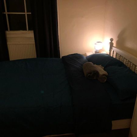 Private Room In Highgate ลอนดอน ภายนอก รูปภาพ
